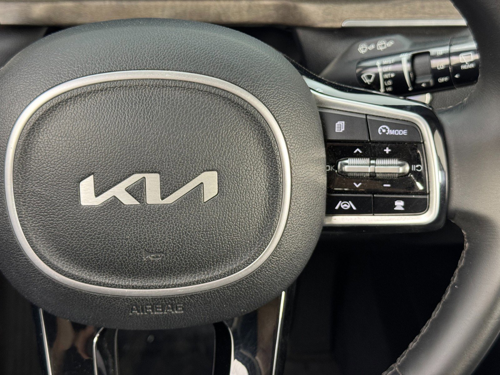 Used 2022 Kia Sorento X-Line EX image 21