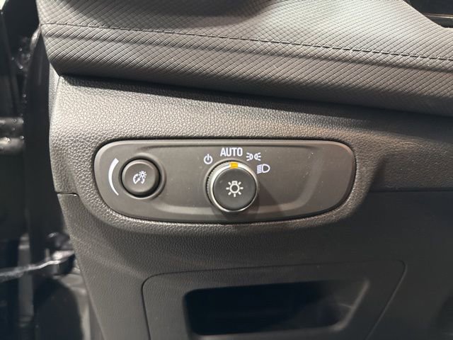 Used 2024 Chevrolet TrailBlazer LS w/ LS Convenience Package image 15