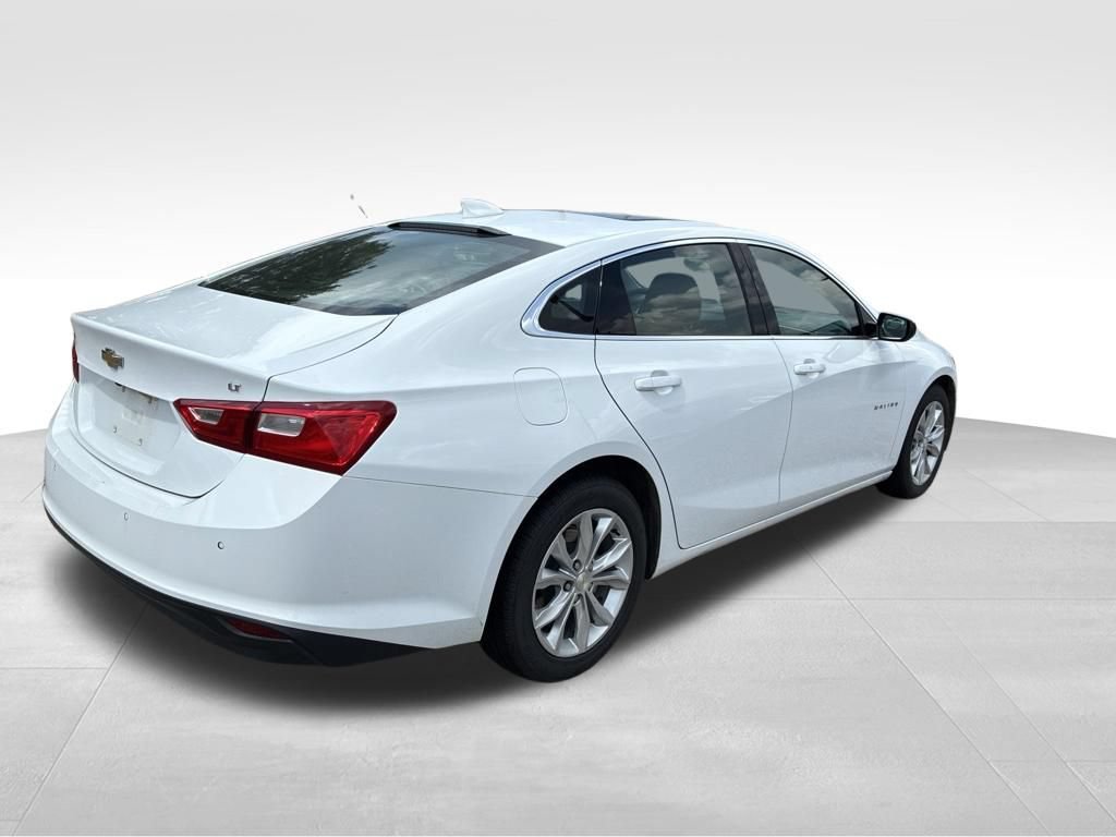 Used 2024 Chevrolet Malibu LT FWD image 5