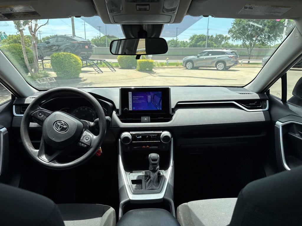 Used 2024 Toyota RAV4 LE FWD image 11