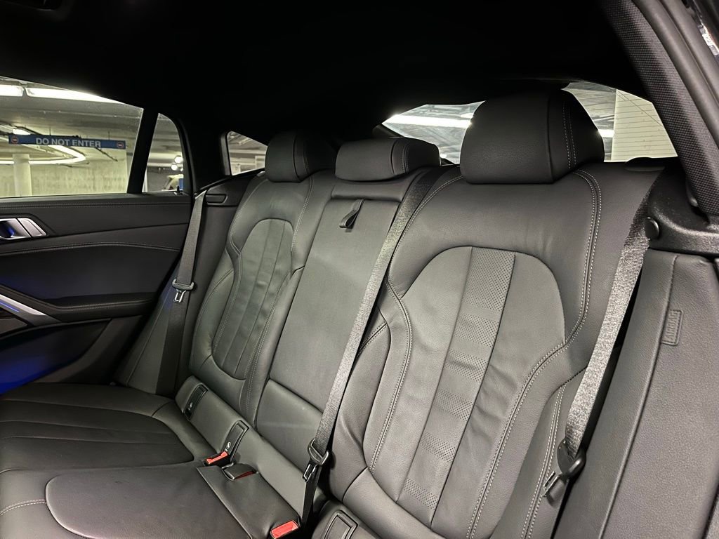 Used 2021 BMW X6 xDrive40i w/ M Sport Package AWD/4WD image 22
