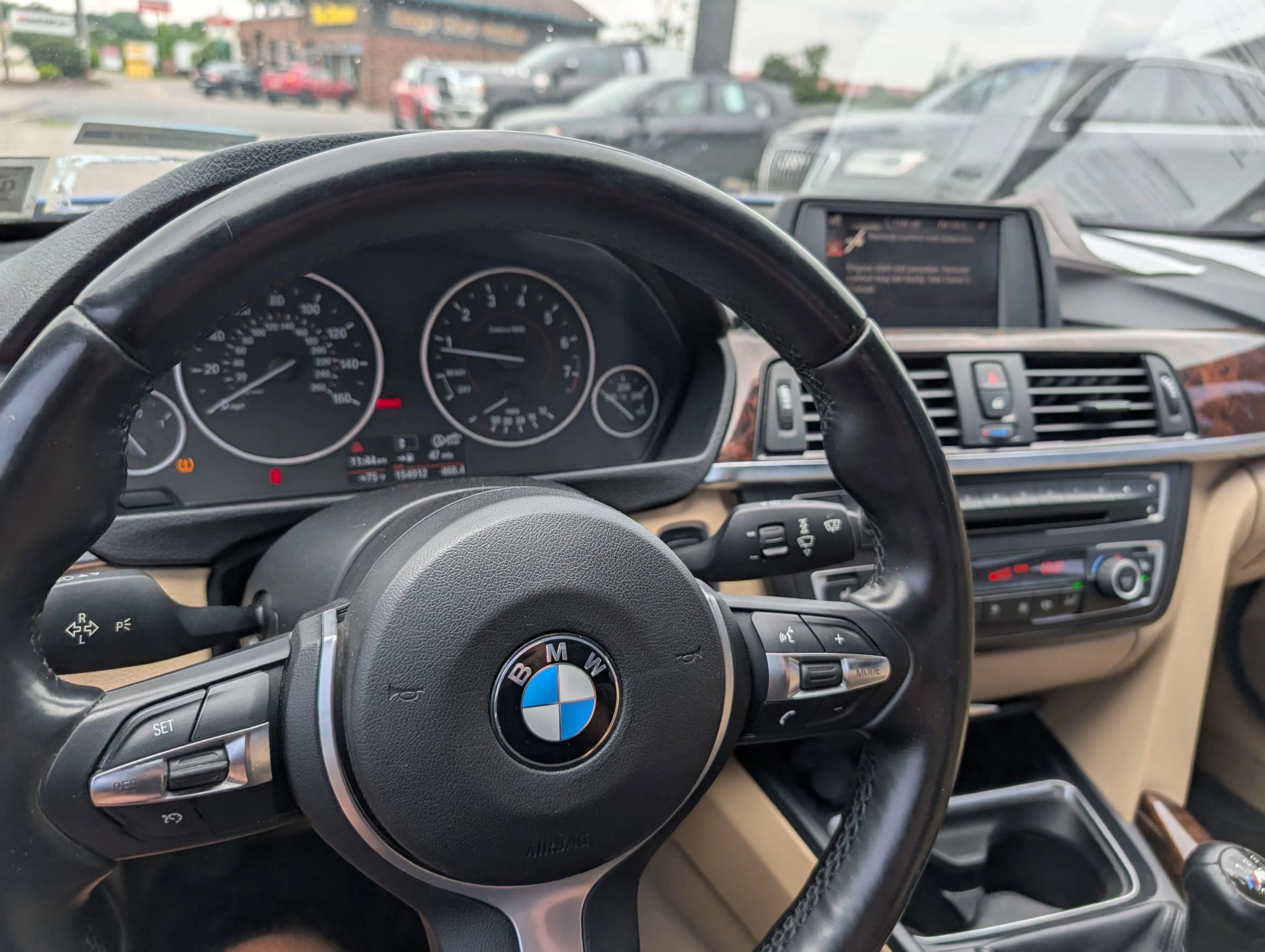 Used 2013 BMW 335i xDrive Sedan image 17