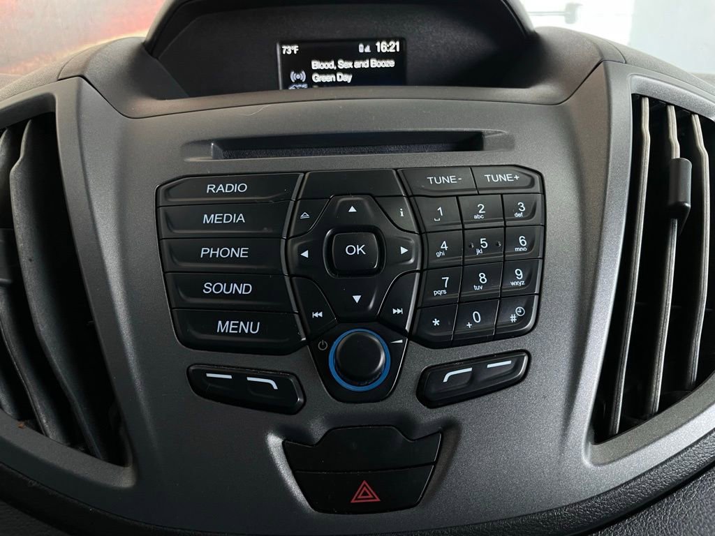 Used 2019 Ford Transit 150 XL image 38