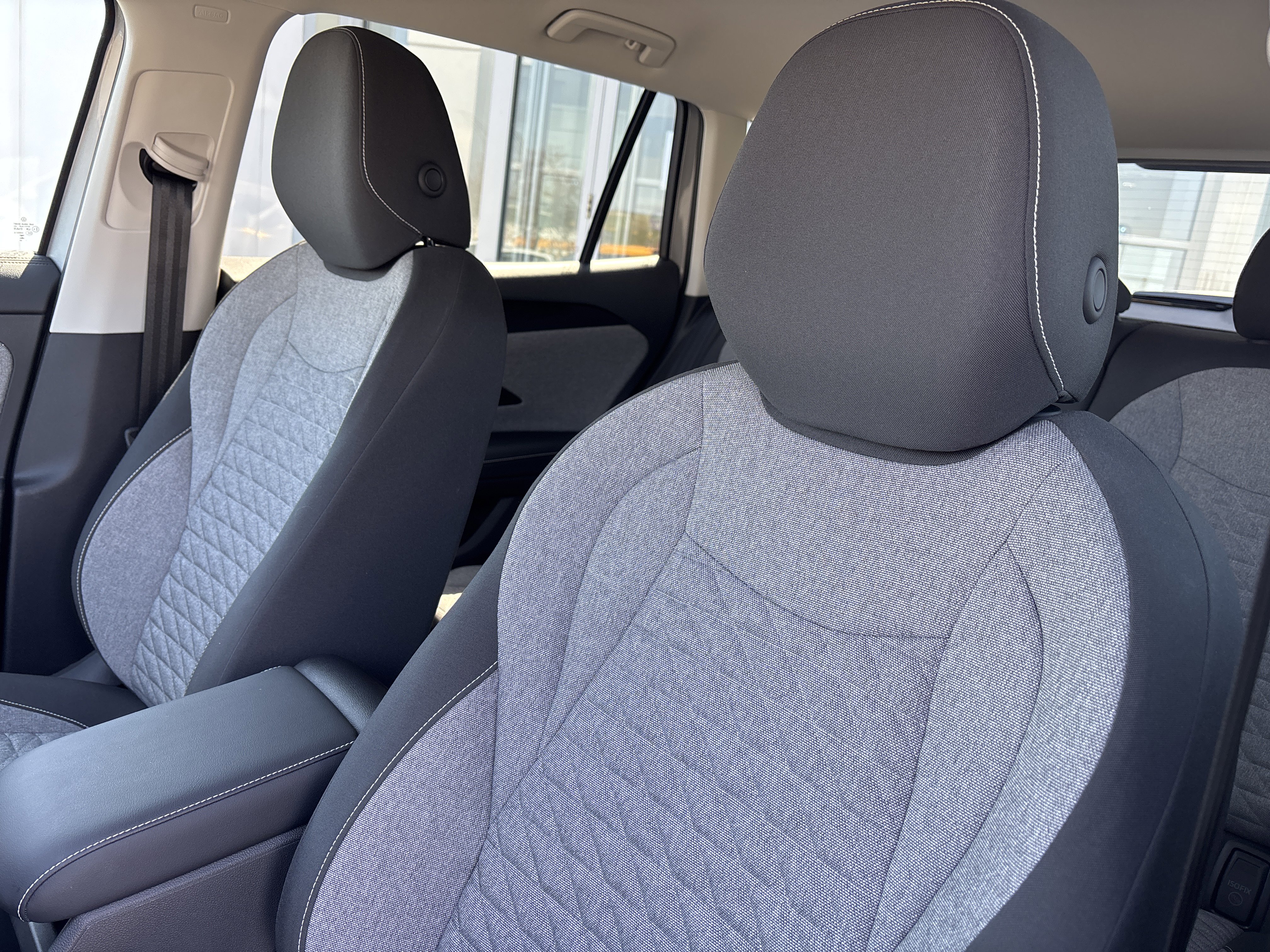 Used 2025 Volkswagen Tiguan S image 22