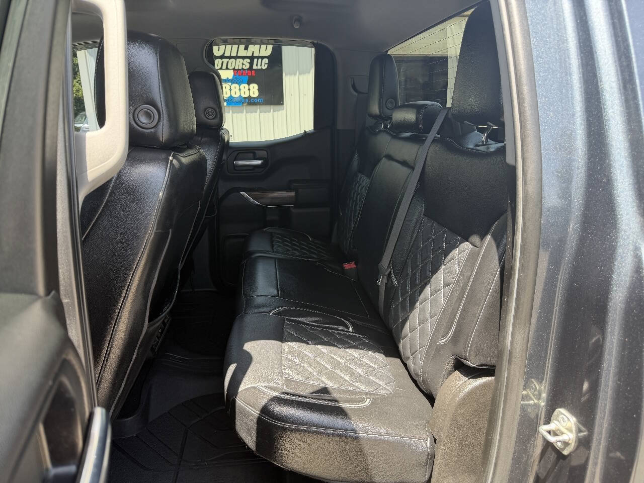 Used 2019 Chevrolet Silverado 1500 RST AWD/4WD image 10