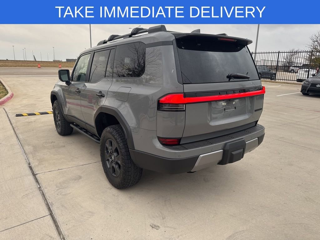 Used 2025 Lexus GX 550 image 3
