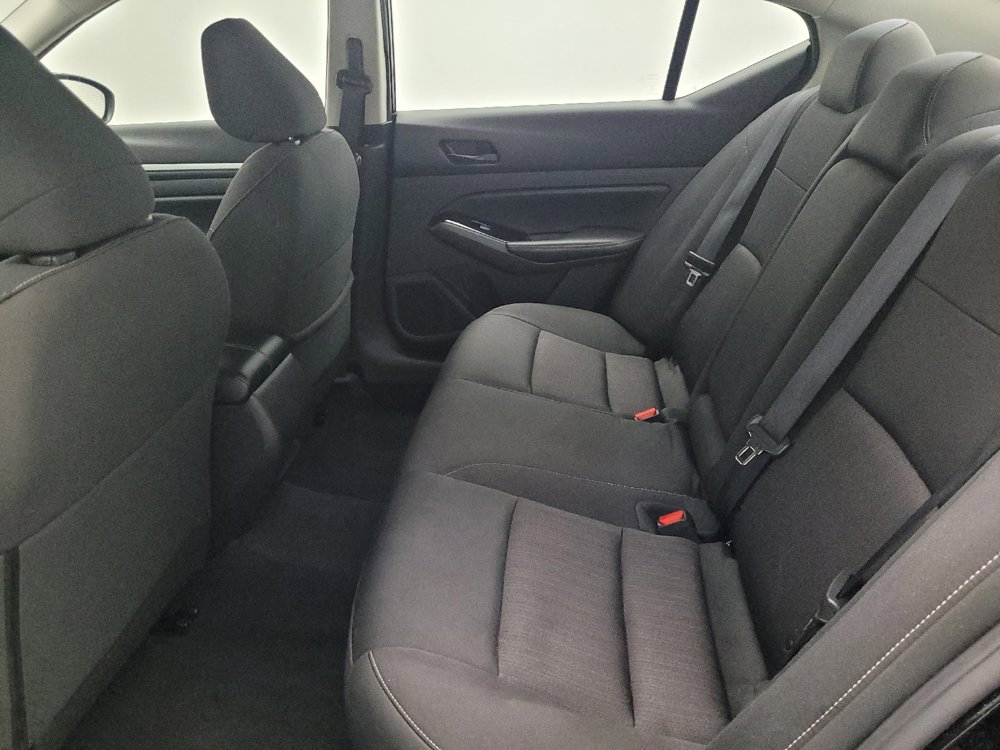 Used 2023 Nissan Altima 2.5 SV image 18