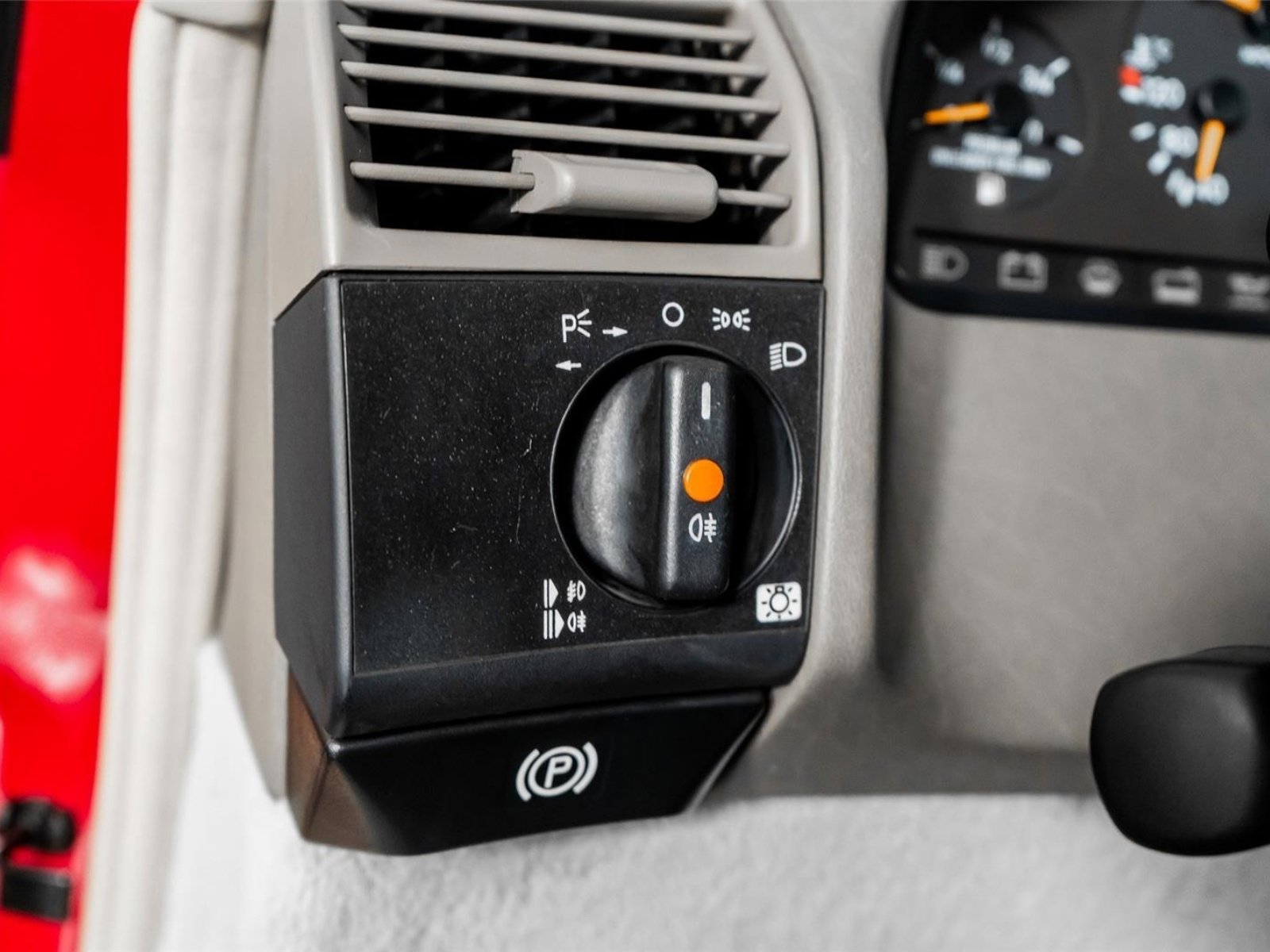 Used 1998 Mercedes-Benz SL 500 image 32