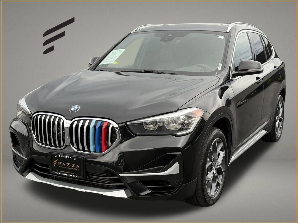 Used 2022 BMW X1 xDrive28i AWD/4WD image 1