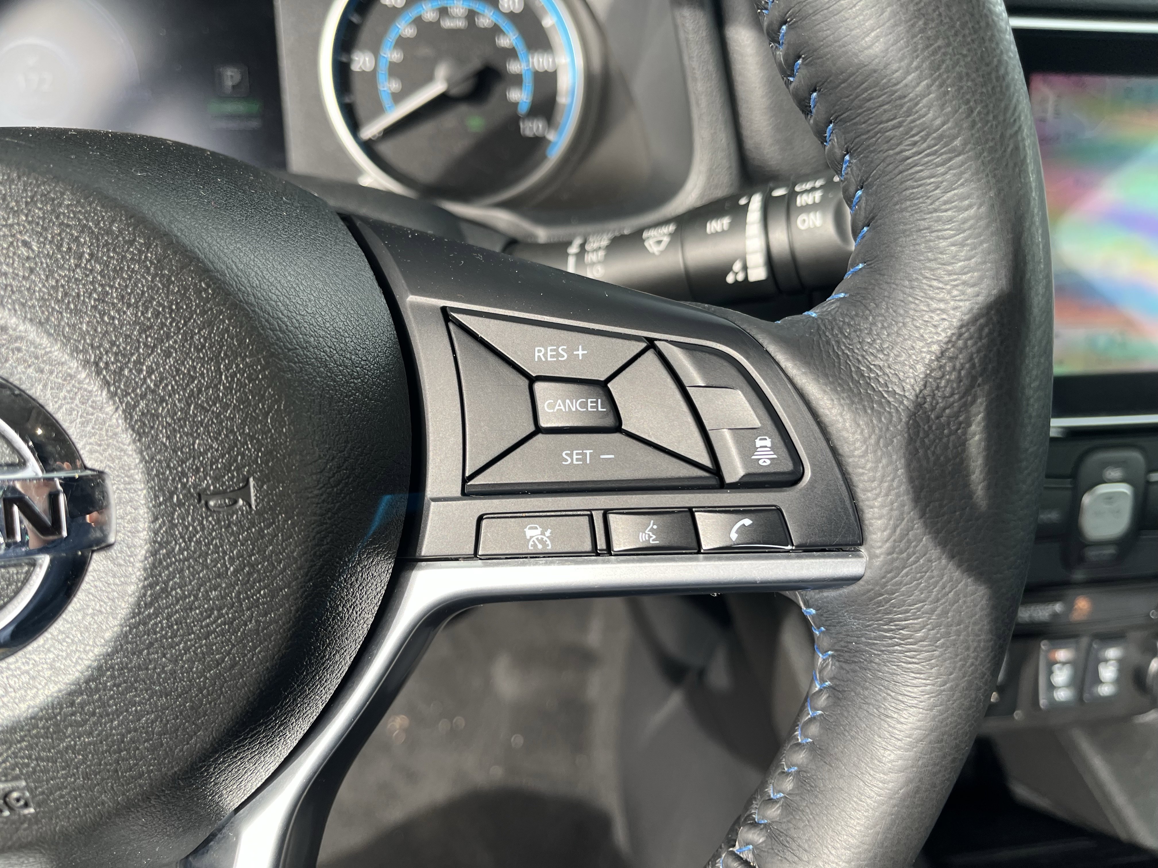 Used 2019 Nissan Leaf SV Plus w/ SV All Weather Package image 19