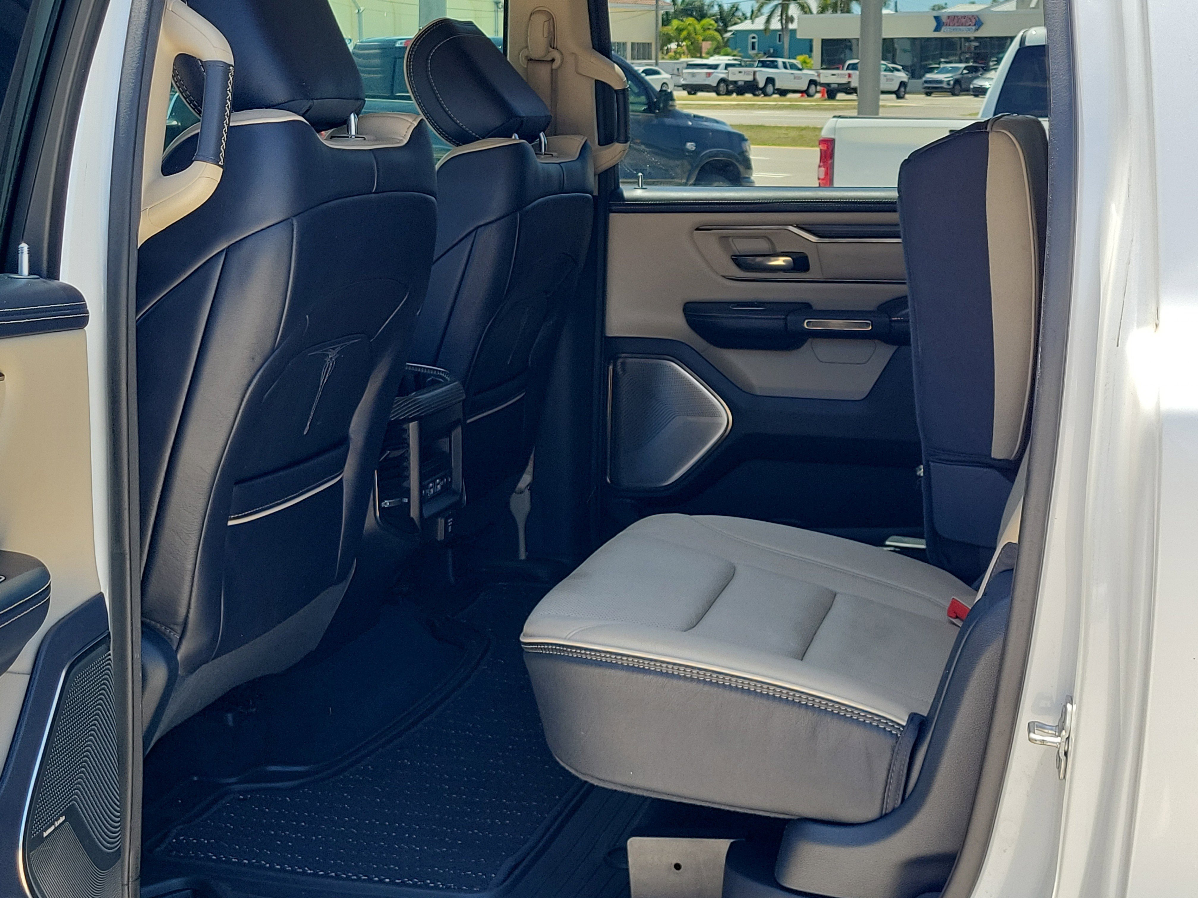 Used 2021 RAM 1500 Limited image 14