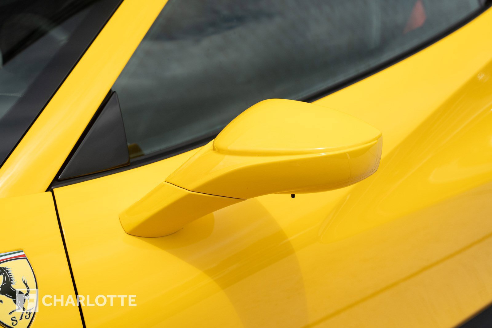 Used 2017 Ferrari 488 Spider image 10