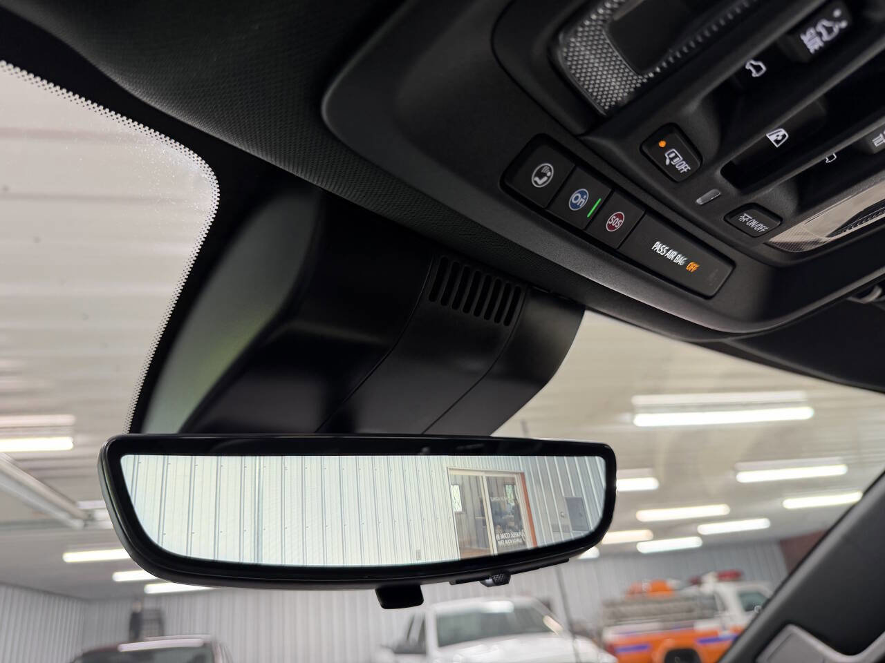 Used 2024 Chevrolet Silverado 2500 High Country w/ High Country Premium Package image 58