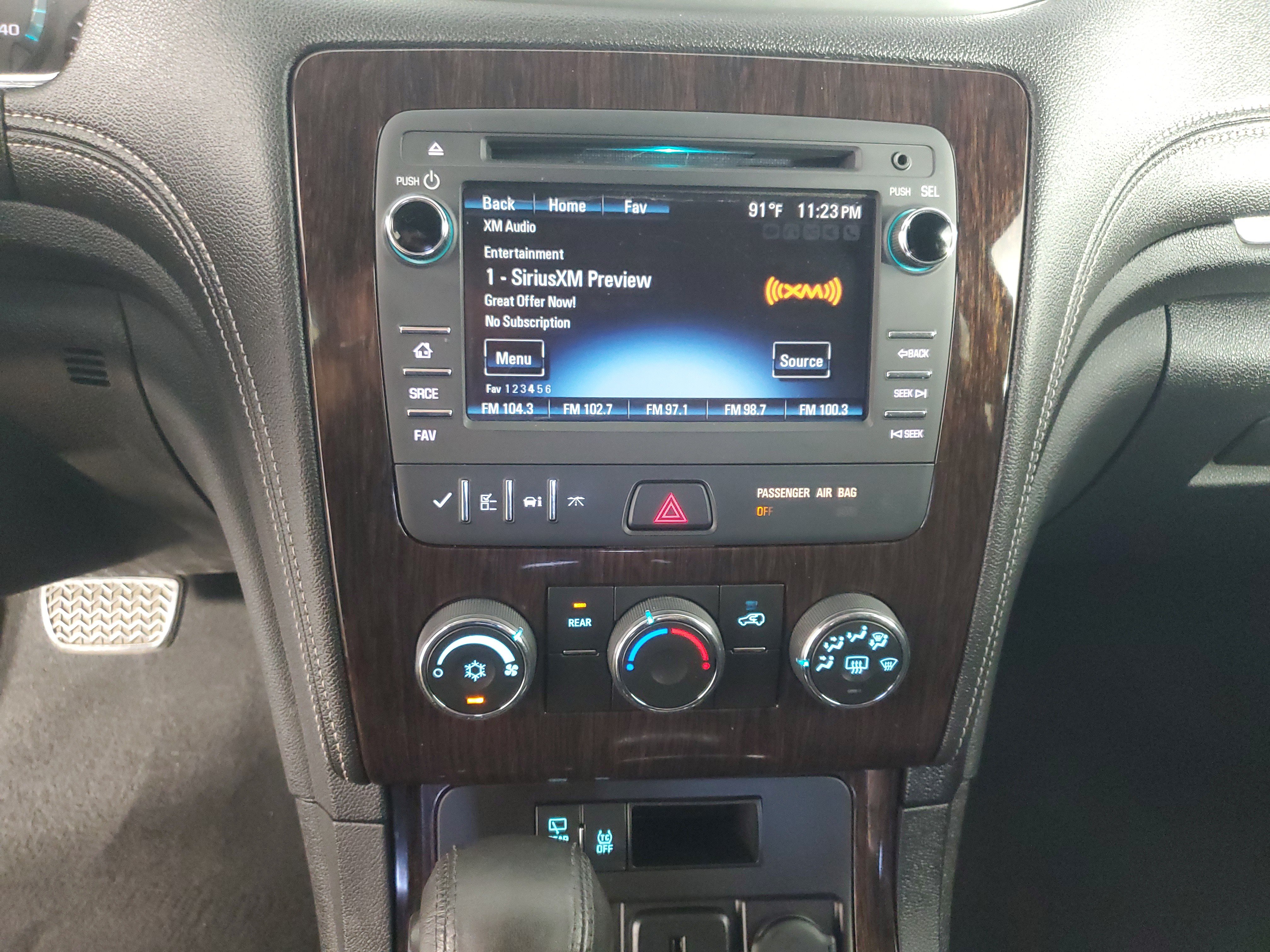Used 2017 Chevrolet Traverse LT AWD/4WD image 17