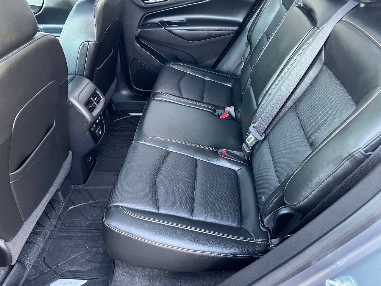 Used 2019 Chevrolet Equinox Premier FWD image 25
