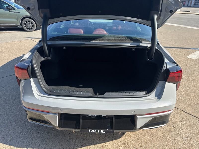 New 2026 Kia K5 GT-Line image 10