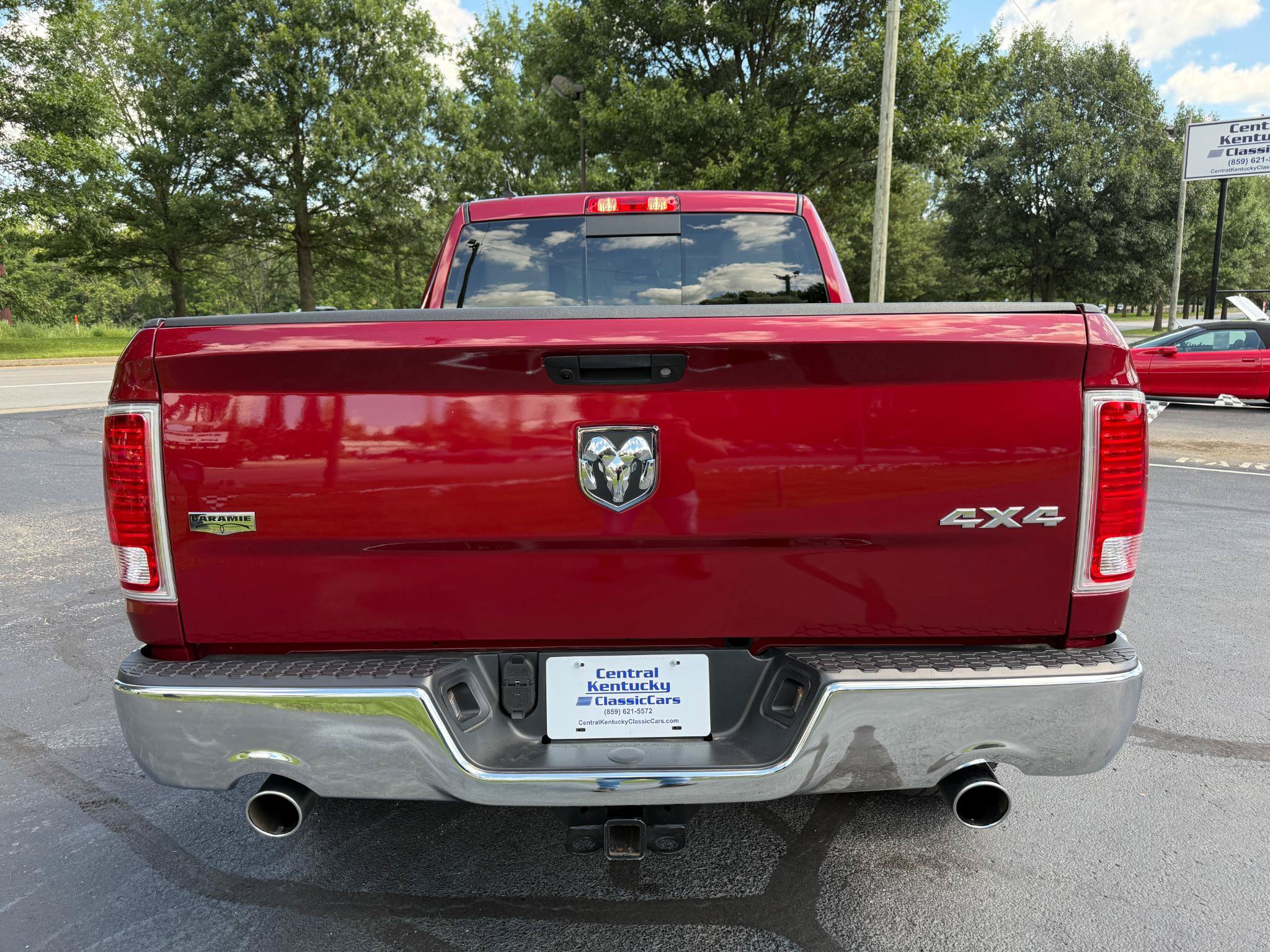 Used 2014 RAM 1500 Laramie w/ Convenience Group AWD/4WD image 8
