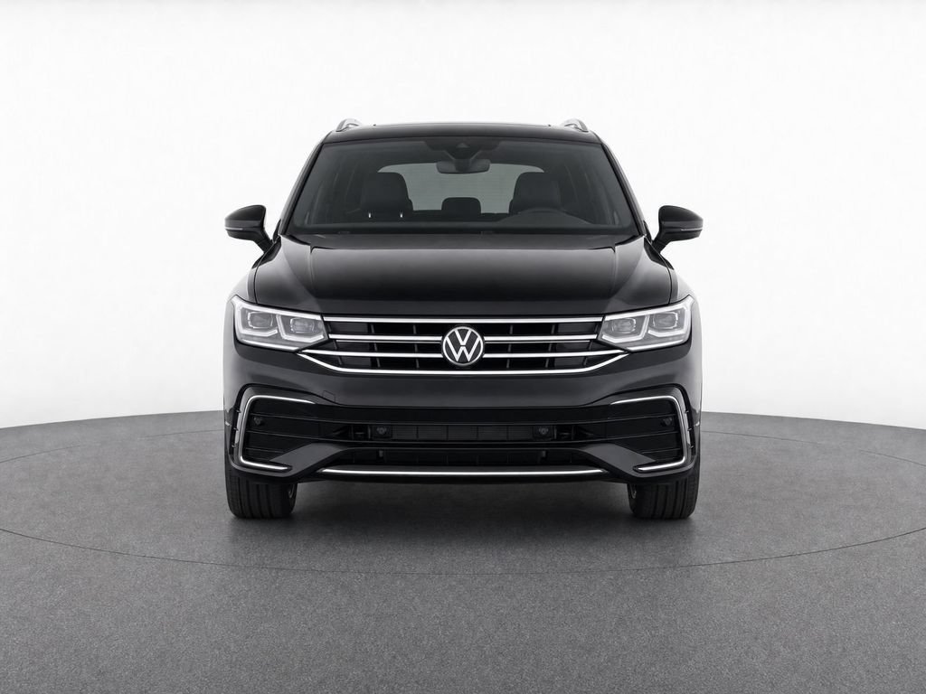 Certified 2023 Volkswagen Tiguan SEL R-Line AWD/4WD image 7