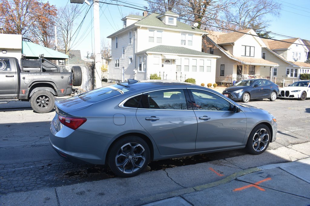 Used 2024 Chevrolet Malibu LT image 5