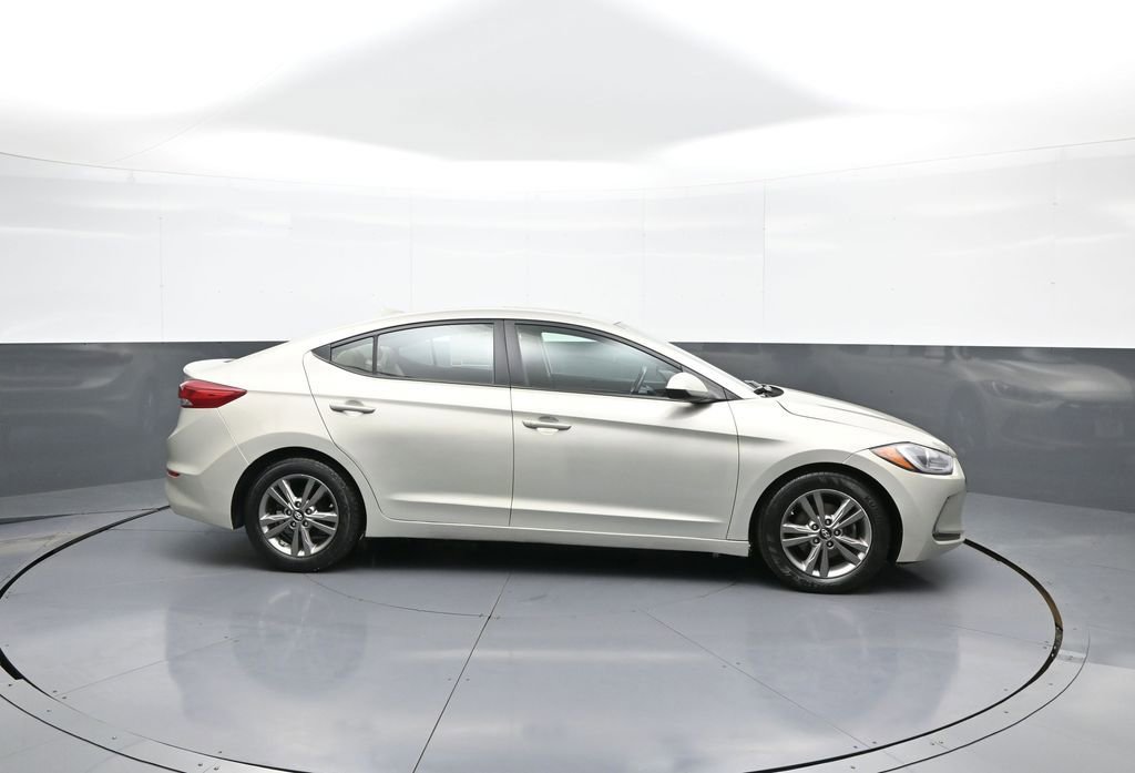 Used 2017 Hyundai Elantra Value Edition w/ Cargo Package image 5