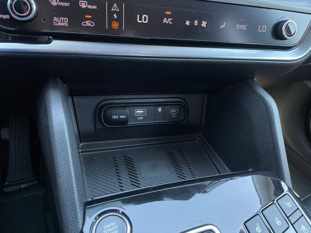 Certified 2025 Kia Sportage SX FWD image 19