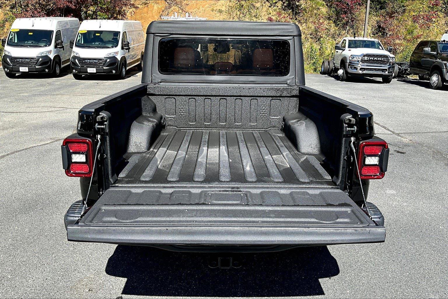 Used 2020 Jeep Gladiator Rubicon image 18