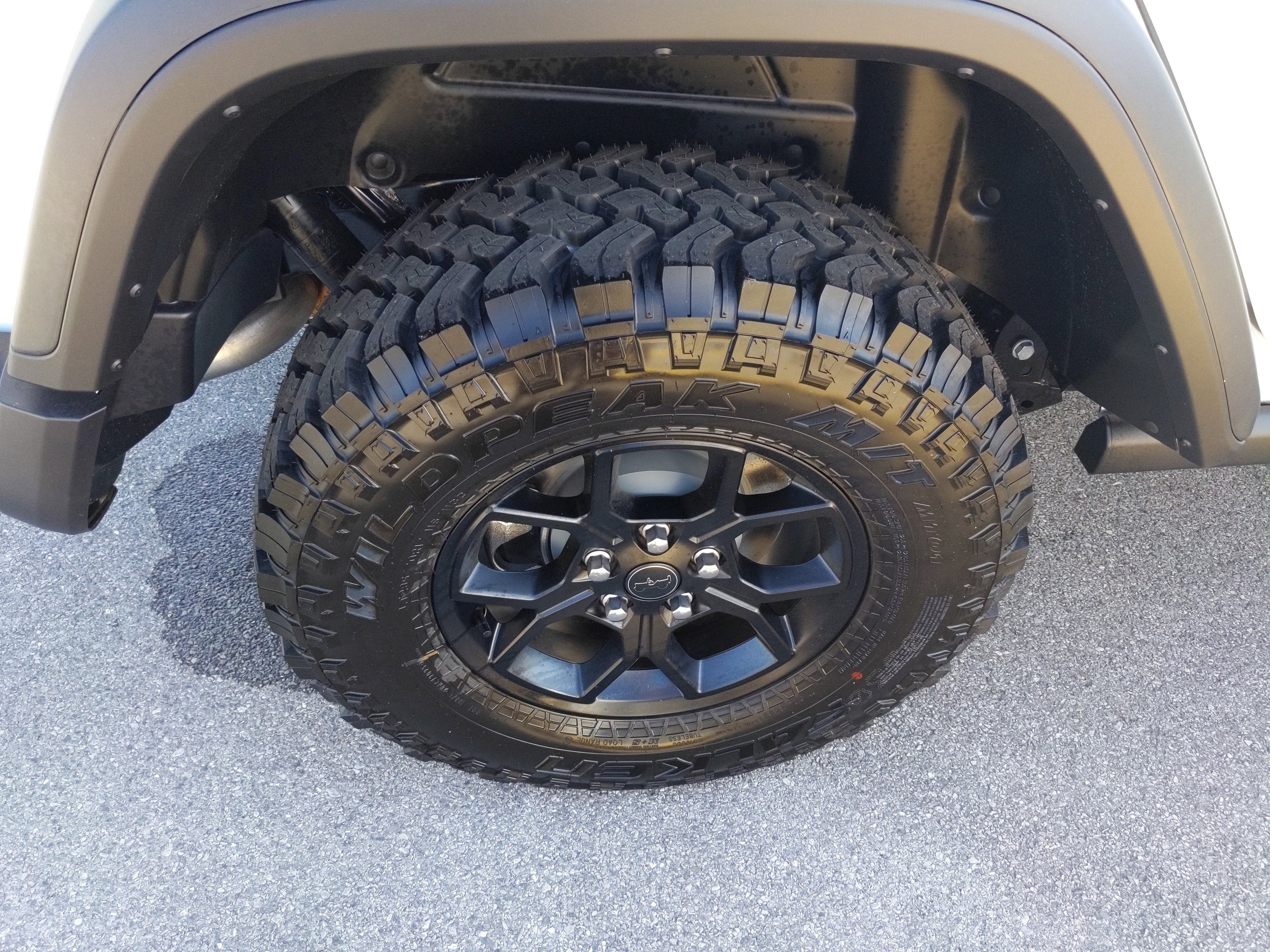 New 2026 Jeep Wrangler Unlimited Sport AWD/4WD image 18
