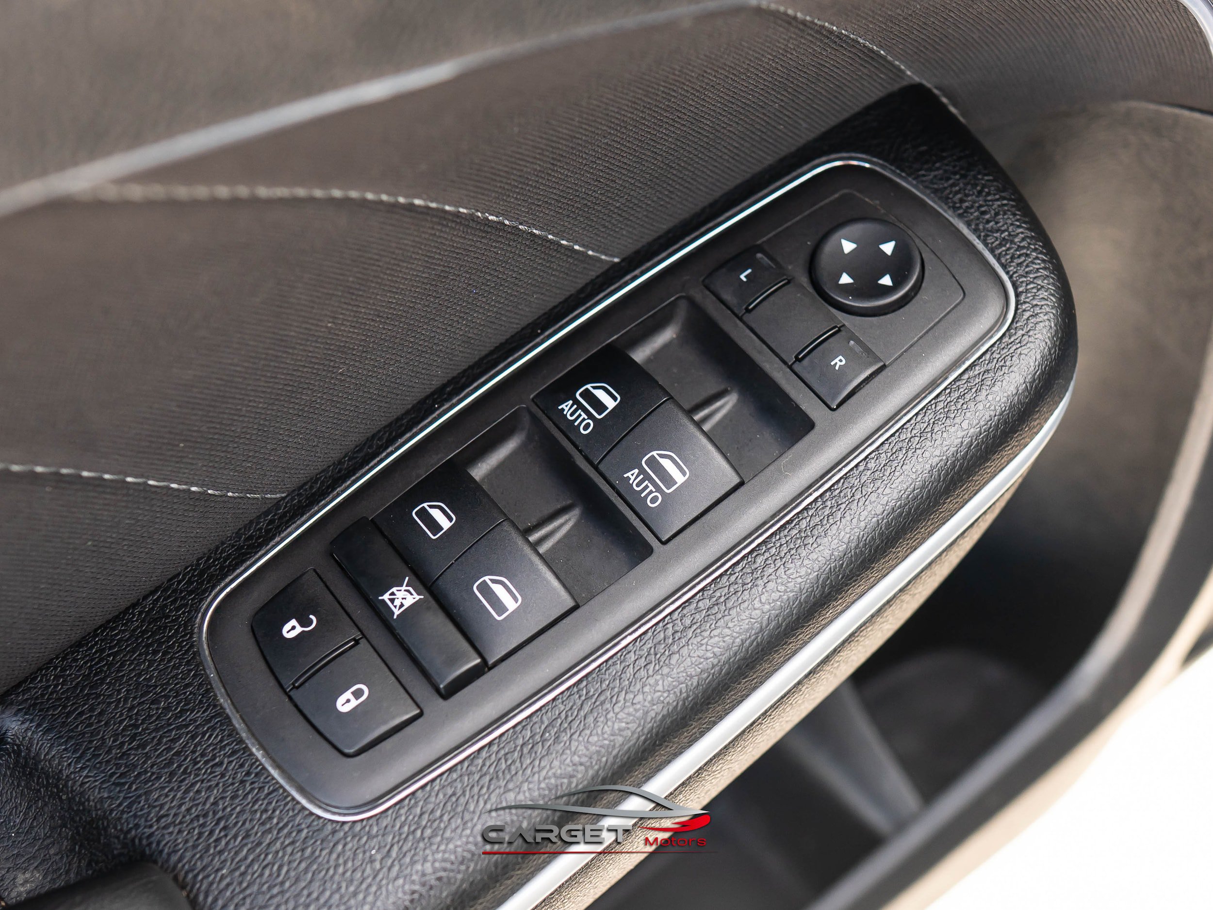 Used 2023 Dodge Charger Scat Pack w/ Navigation & Travel Group RWD image 37