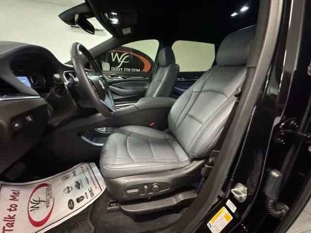 Used 2024 Buick Enclave Essence w/ Sport Touring Edition FWD image 17