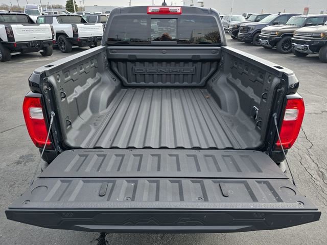 Used 2023 GMC Canyon Denali image 26