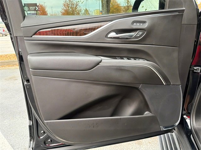 Certified 2024 Cadillac Escalade Sport Platinum w/ LPO, ONYX Package image 10