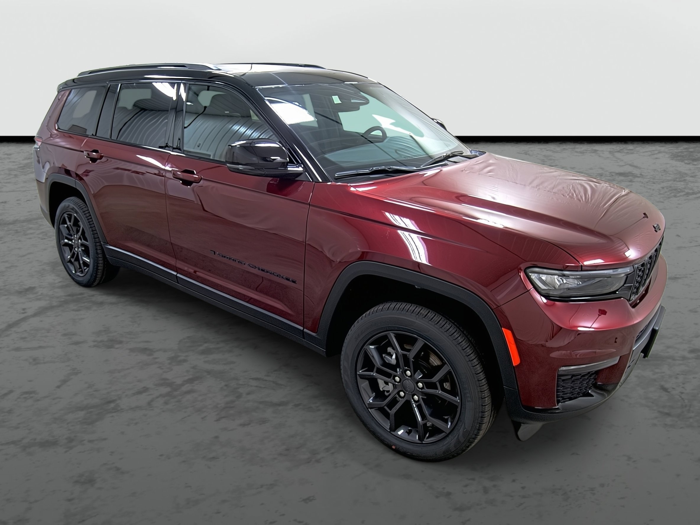 New 2025 Jeep Grand Cherokee L Limited image 5