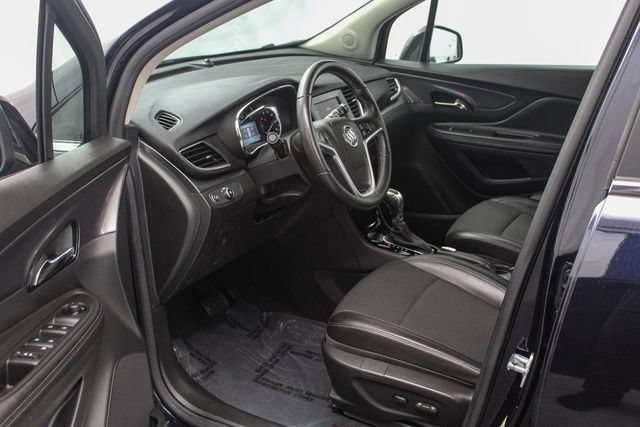 Used 2021 Buick Encore Preferred w/ Safety Package AWD/4WD image 14