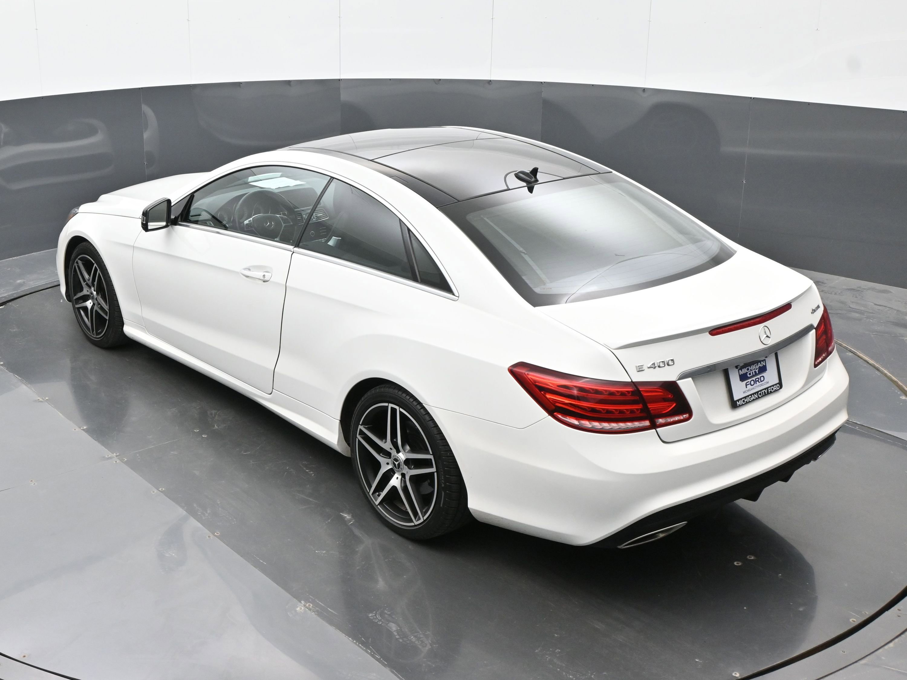 Used 2016 Mercedes-Benz E 400 4MATIC Coupe image 24