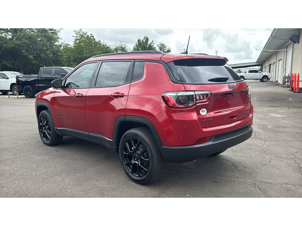 New 2026 Jeep Compass Latitude AWD/4WD image 4