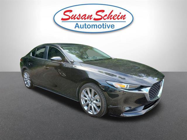 Used 2023 MAZDA MAZDA3 s FWD image 3