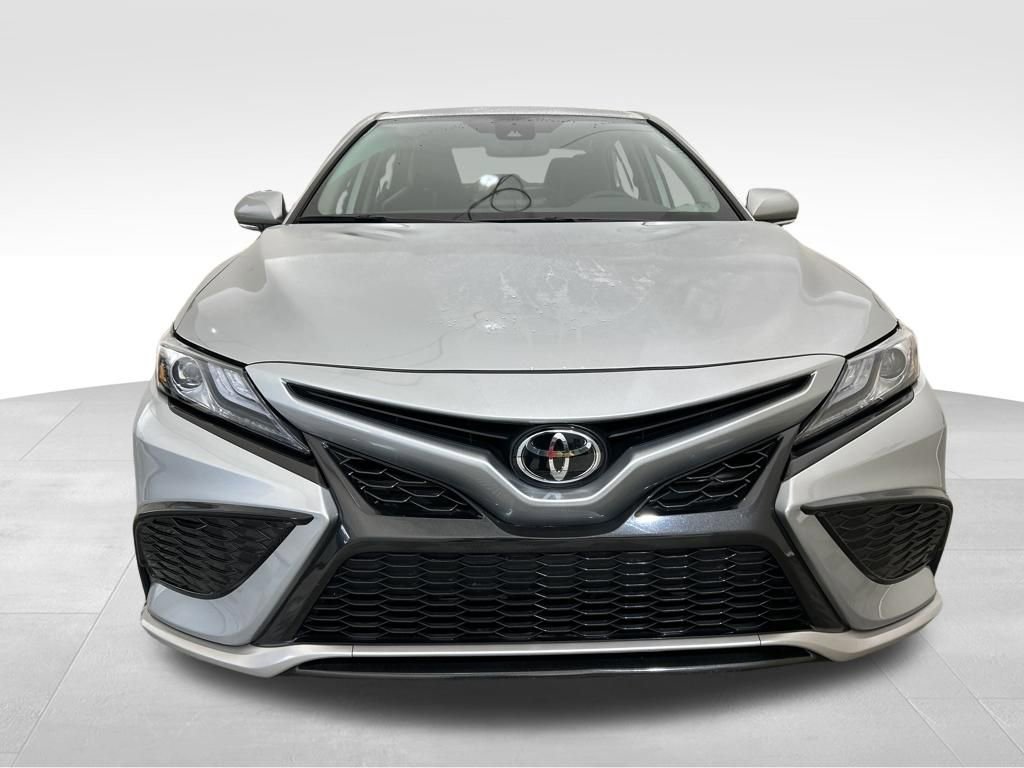 Used 2024 Toyota Camry XSE image 9