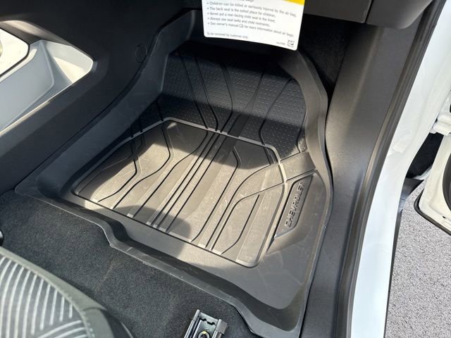 New 2027 Chevrolet Bolt LT w/ Comfort Package FWD image 32