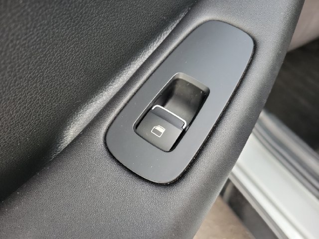 Used 2025 Hyundai Sonata SEL FWD image 19