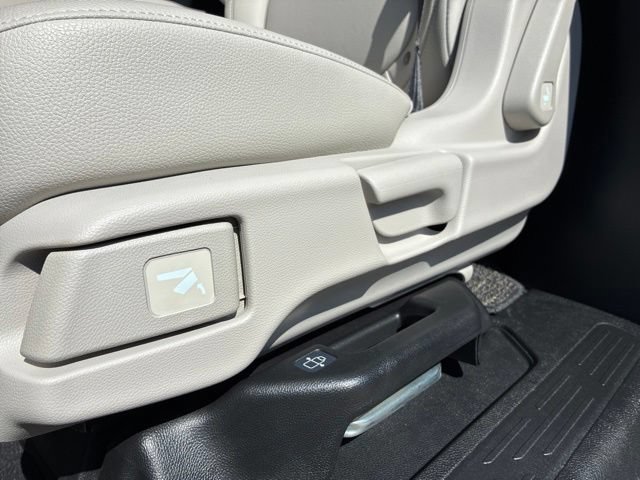 Certified 2026 Honda Odyssey Elite image 34