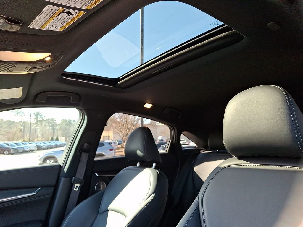 Used 2025 INFINITI QX55 Essential image 15