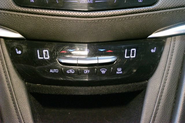 Used 2018 Cadillac XT5 Luxury w/ Driver Awareness Package AWD/4WD image 30