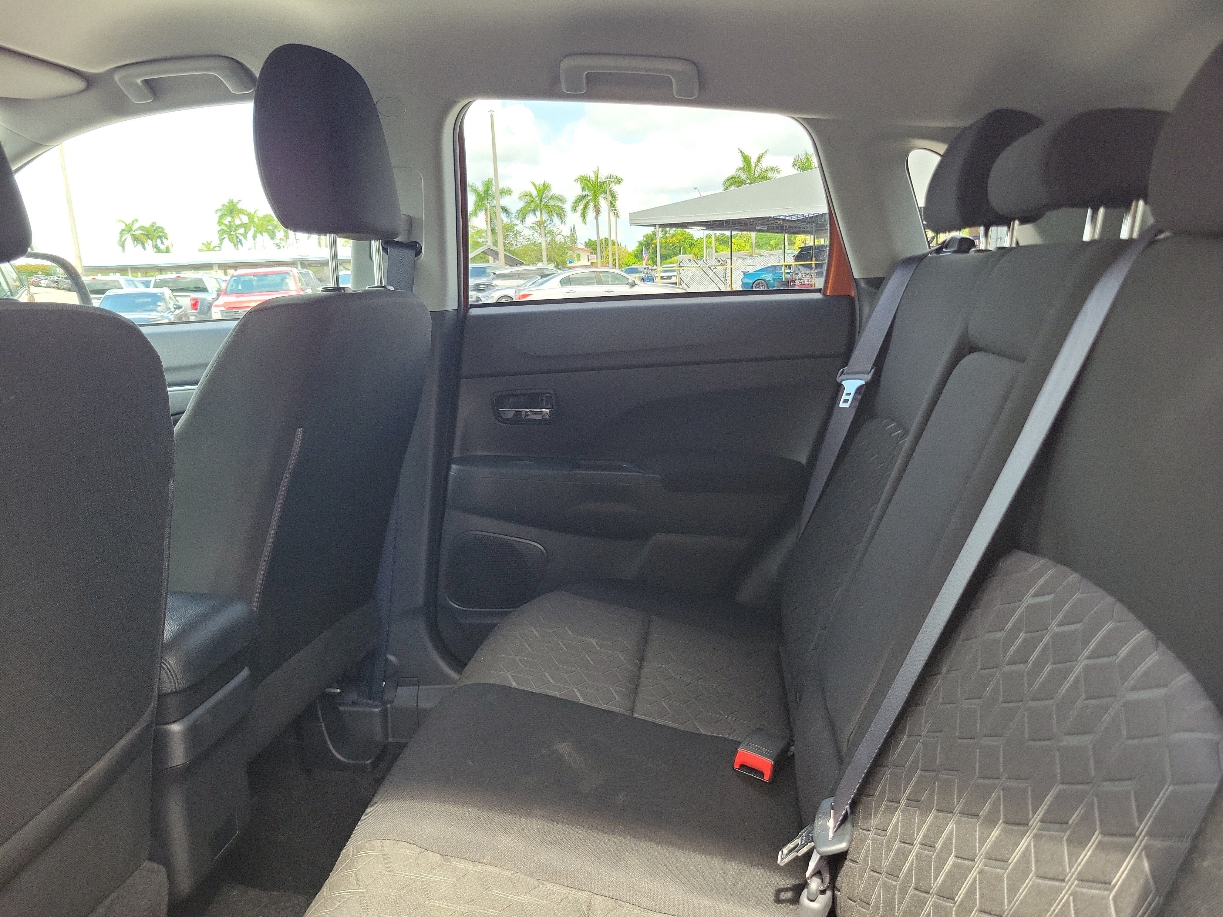 Used 2024 Mitsubishi Outlander Sport ES AWD/4WD image 12