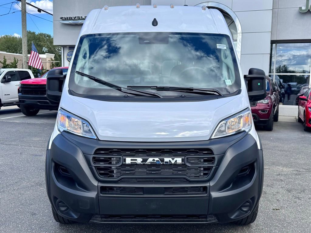 Used 2025 RAM ProMaster 3500 FWD image 2