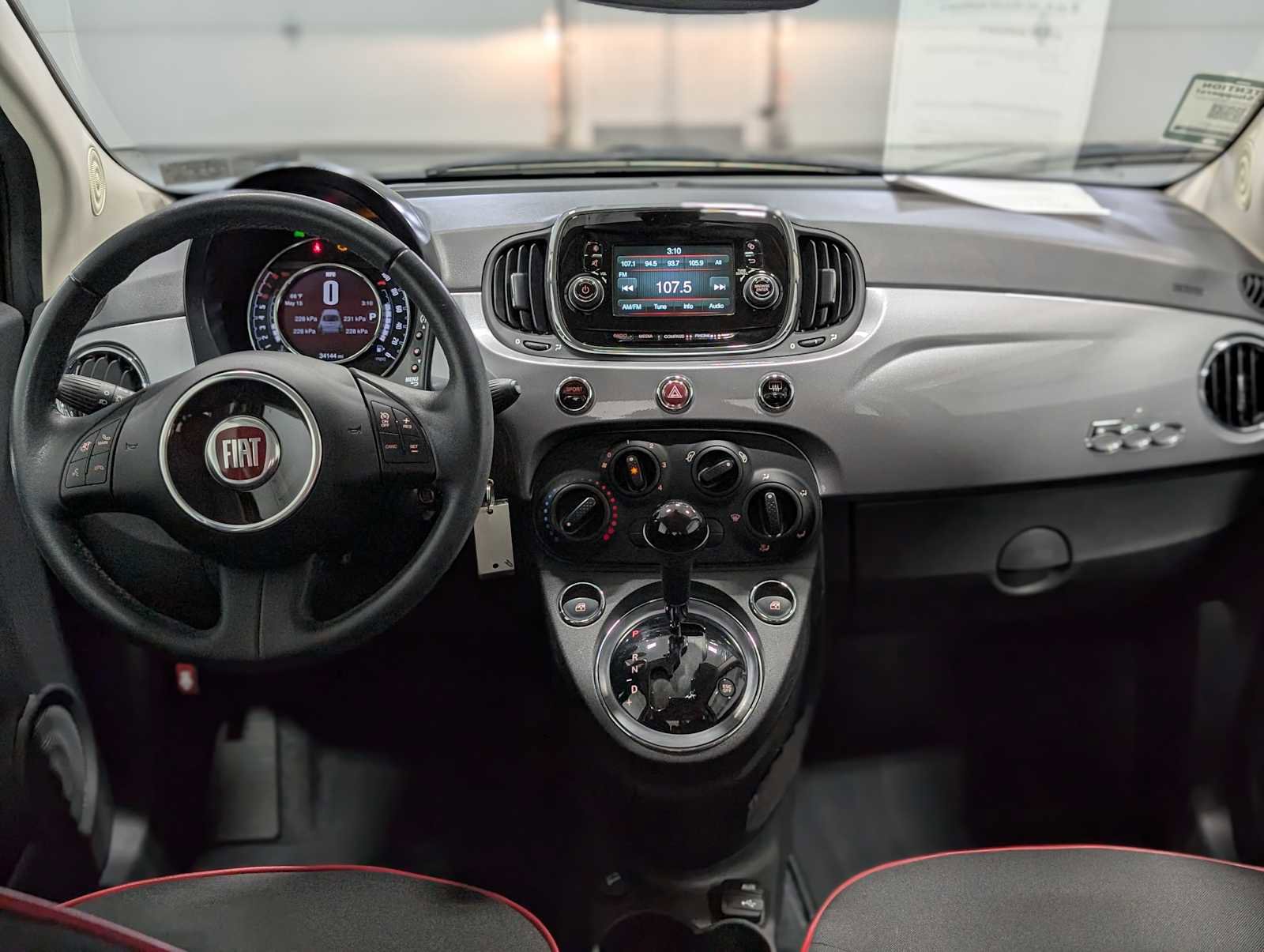 Used 2017 FIAT 500 Pop FWD image 4