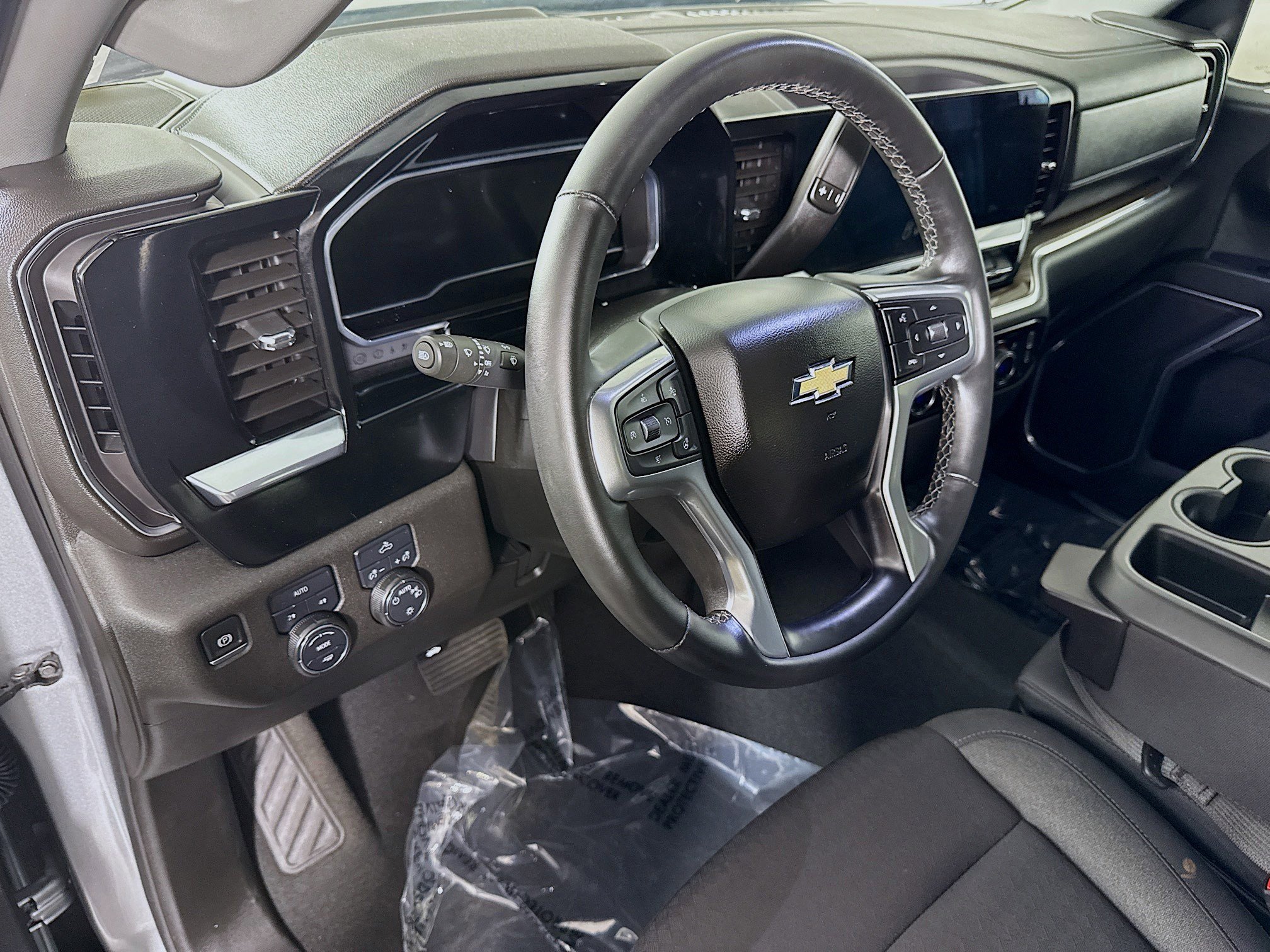 Used 2025 Chevrolet Silverado 1500 LT w/ All Star Edition Plus image 22