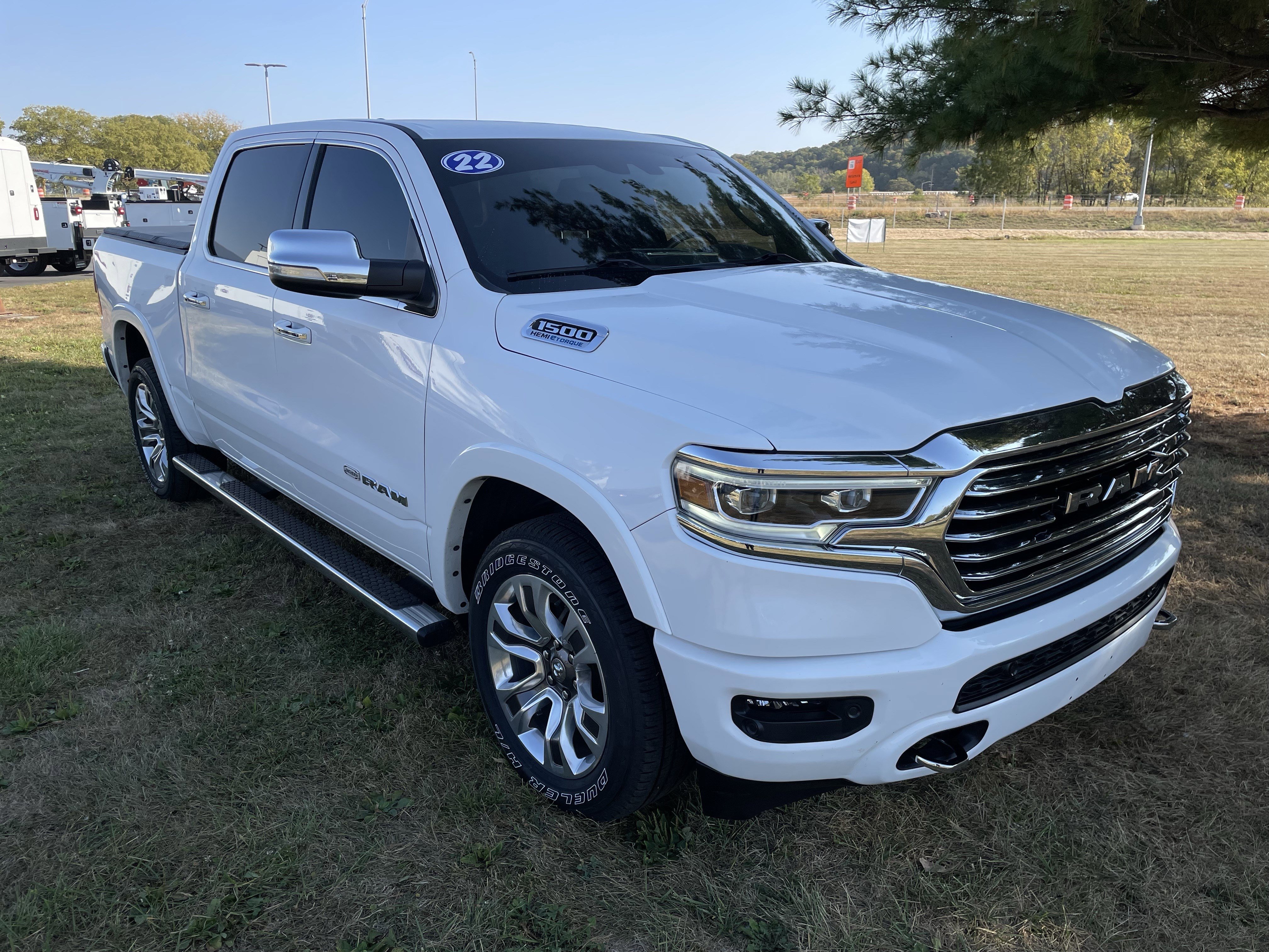 Used 2022 RAM 1500 Limited w/ Body Color Bumper Group image 8