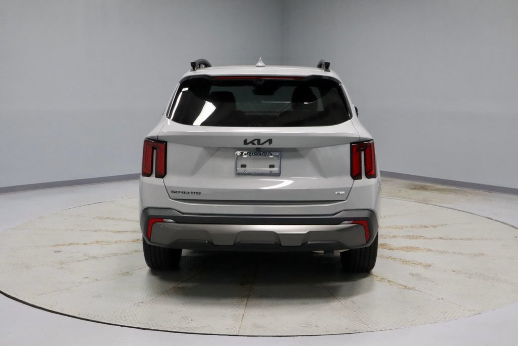 Used 2025 Kia Sorento SX Prestige AWD/4WD image 11