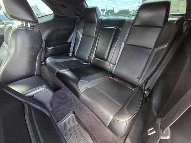 Used 2016 Dodge Challenger R/T Plus RWD image 28