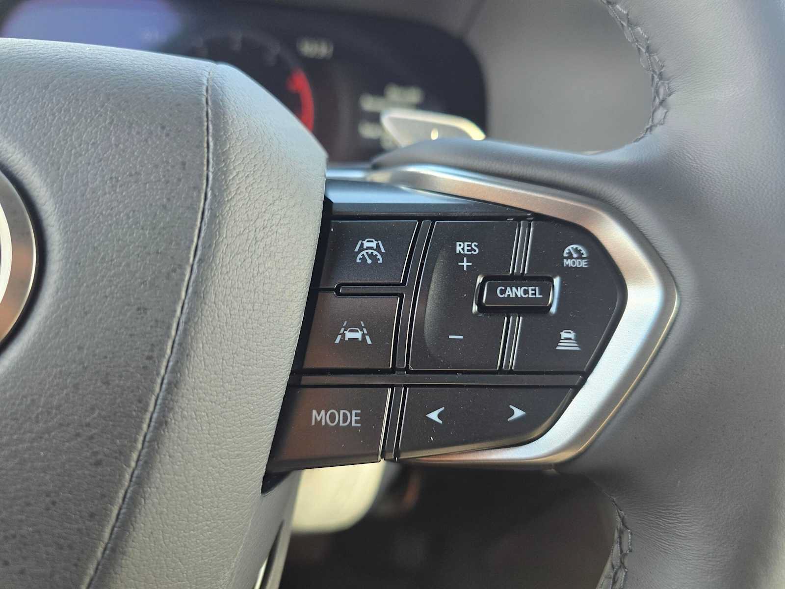 New 2026 Lexus GX 550 AWD/4WD image 32